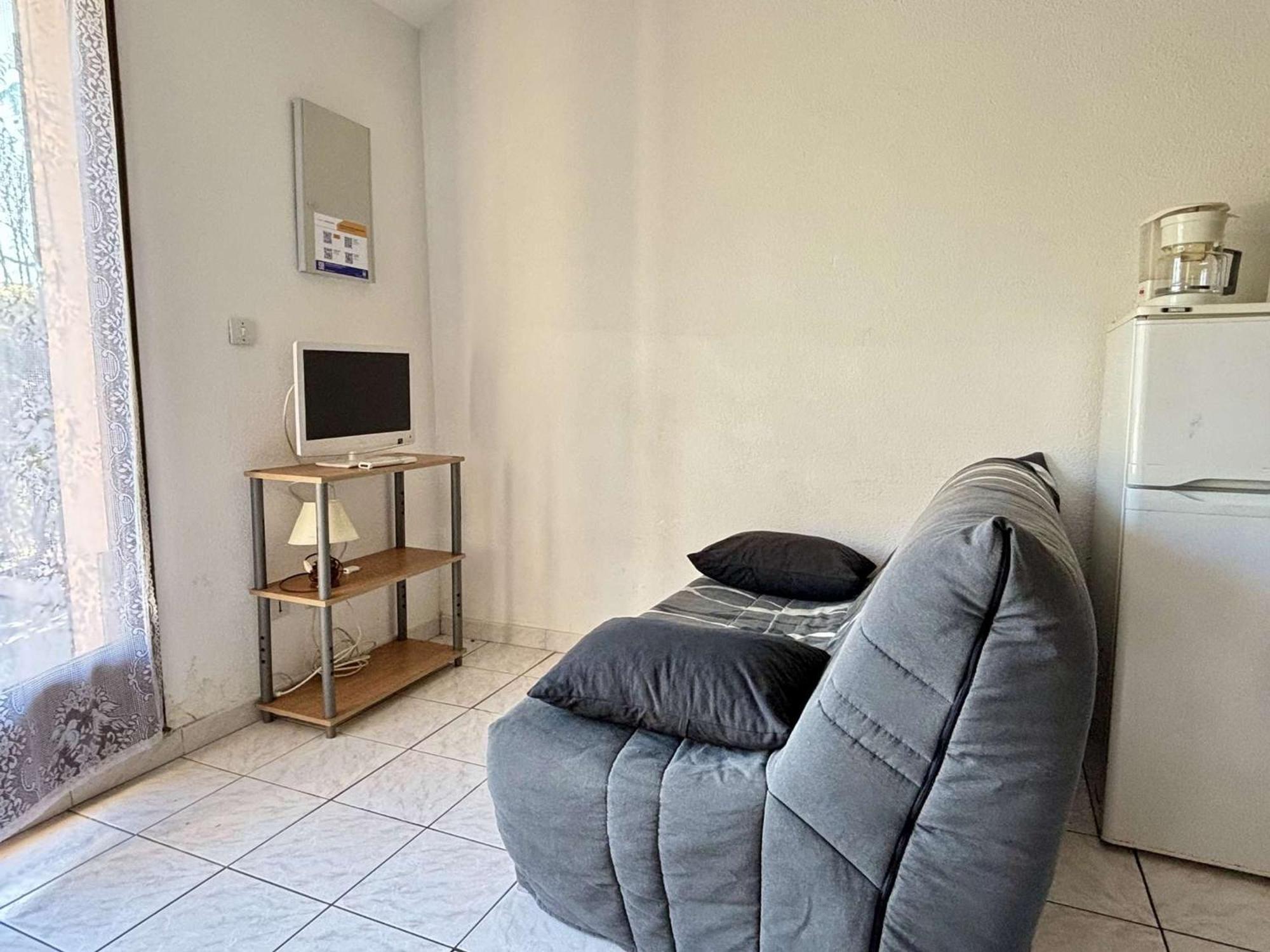 Maison 2 Pieces Avec Mezzanine, Piscine Et Parking Prives, 6 Couchages A 700M De La Plage - Argeles-Sur-Mer - Fr-1-225-74 Экстерьер фото